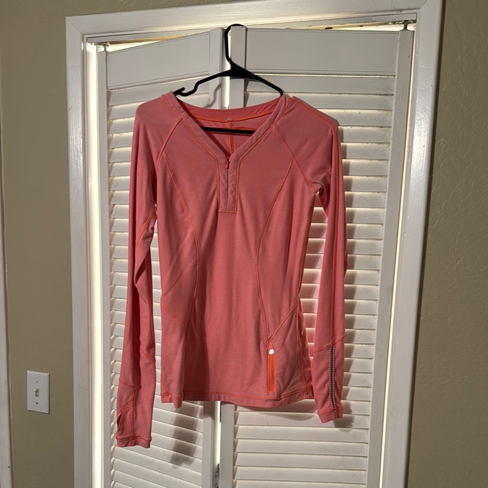Women's Lululemon Pink Long Sleeve Top